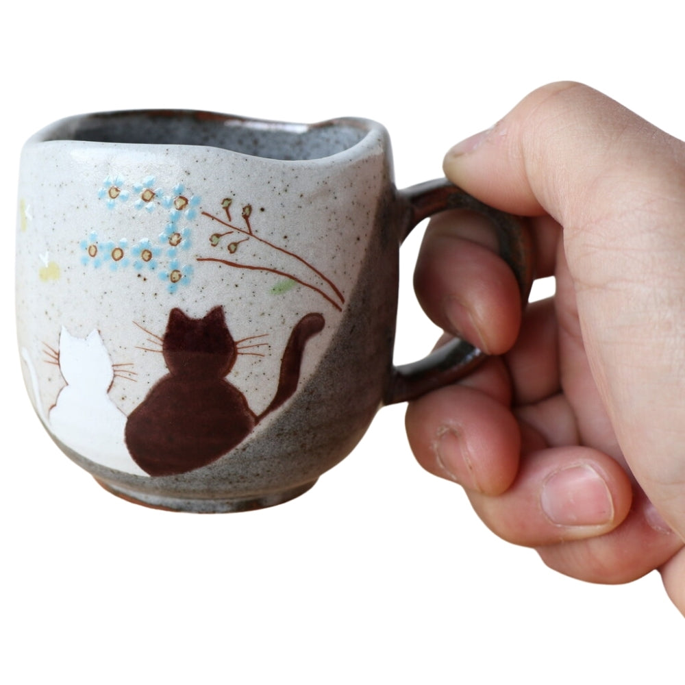 Kutani Yaki Ware Sunny Day Cat Coffee Mug