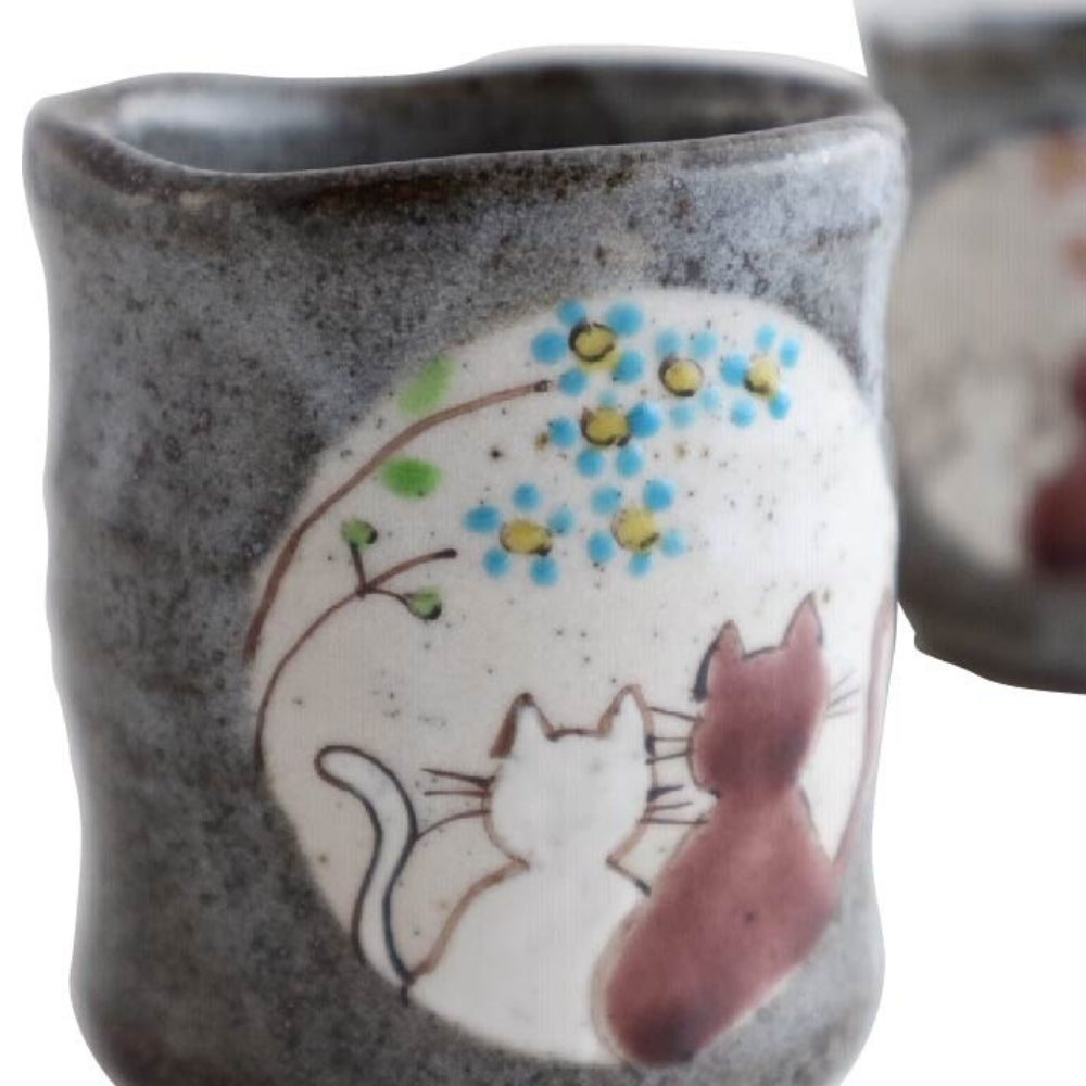 Kutani Ware Sunny Day Cat Set of Two Japanese Yunomi Style Ceramic Teacups